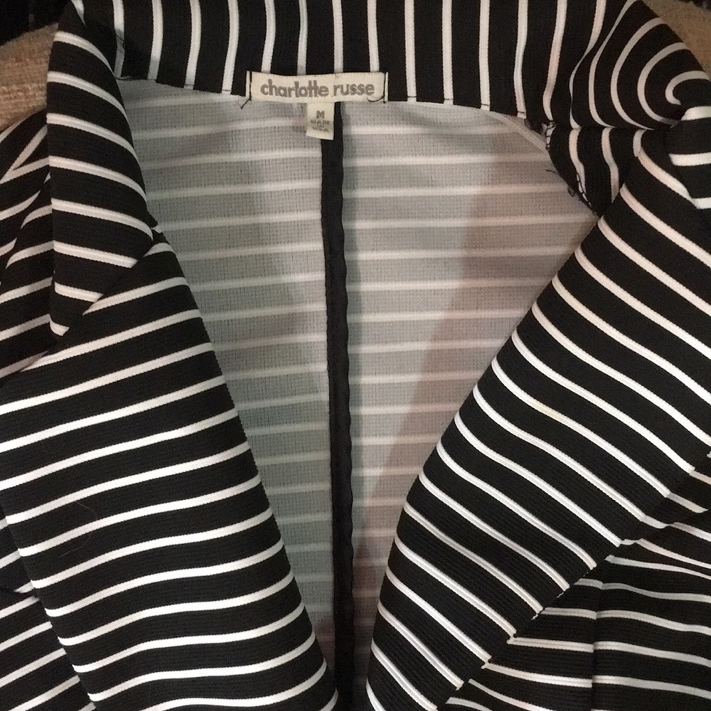 Half sleeve blazer jacket